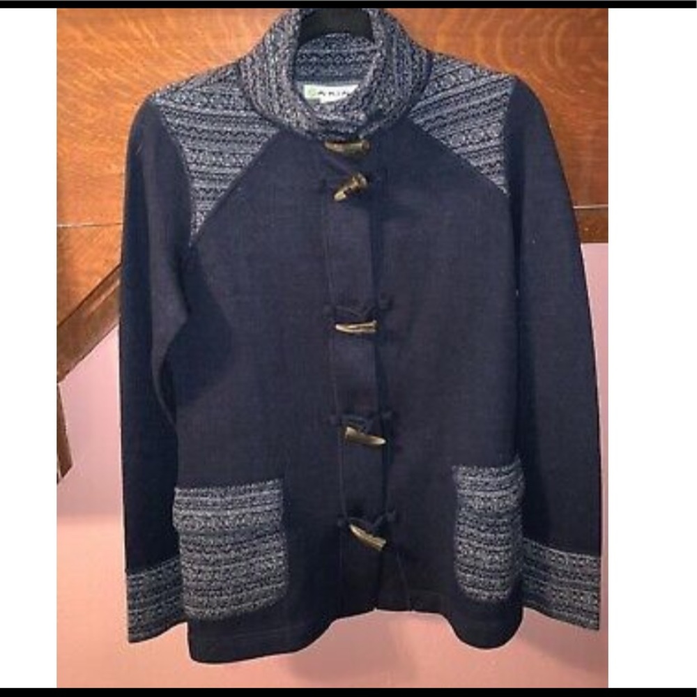 AKINI lambs wool blend sweater w/ antler horn buttons. Very hygge!